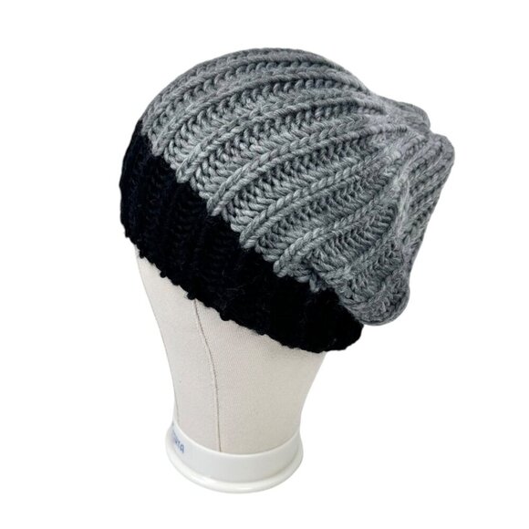 NWT Kensie Beanie Hat Chunky Knit Gray Ombré One Size Winter Unisex Cold Weather - Picture 3 of 7